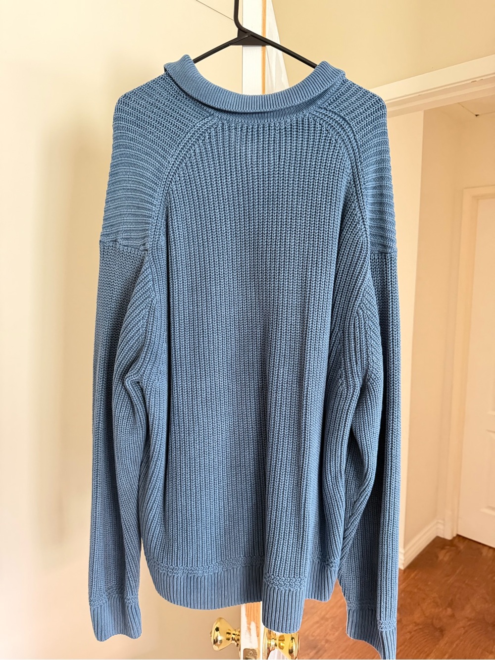 Abercrombie & Fitch Light Blue Ribbed Knit Polo Crewneck Sweater - Picture 2 of 2